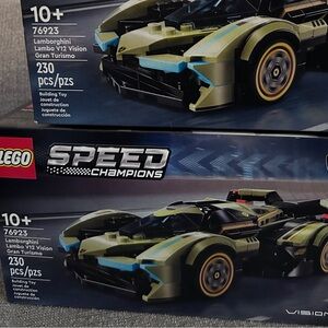 LEGO Speed Champions Lamborghini V12 Vision - Olive and Black